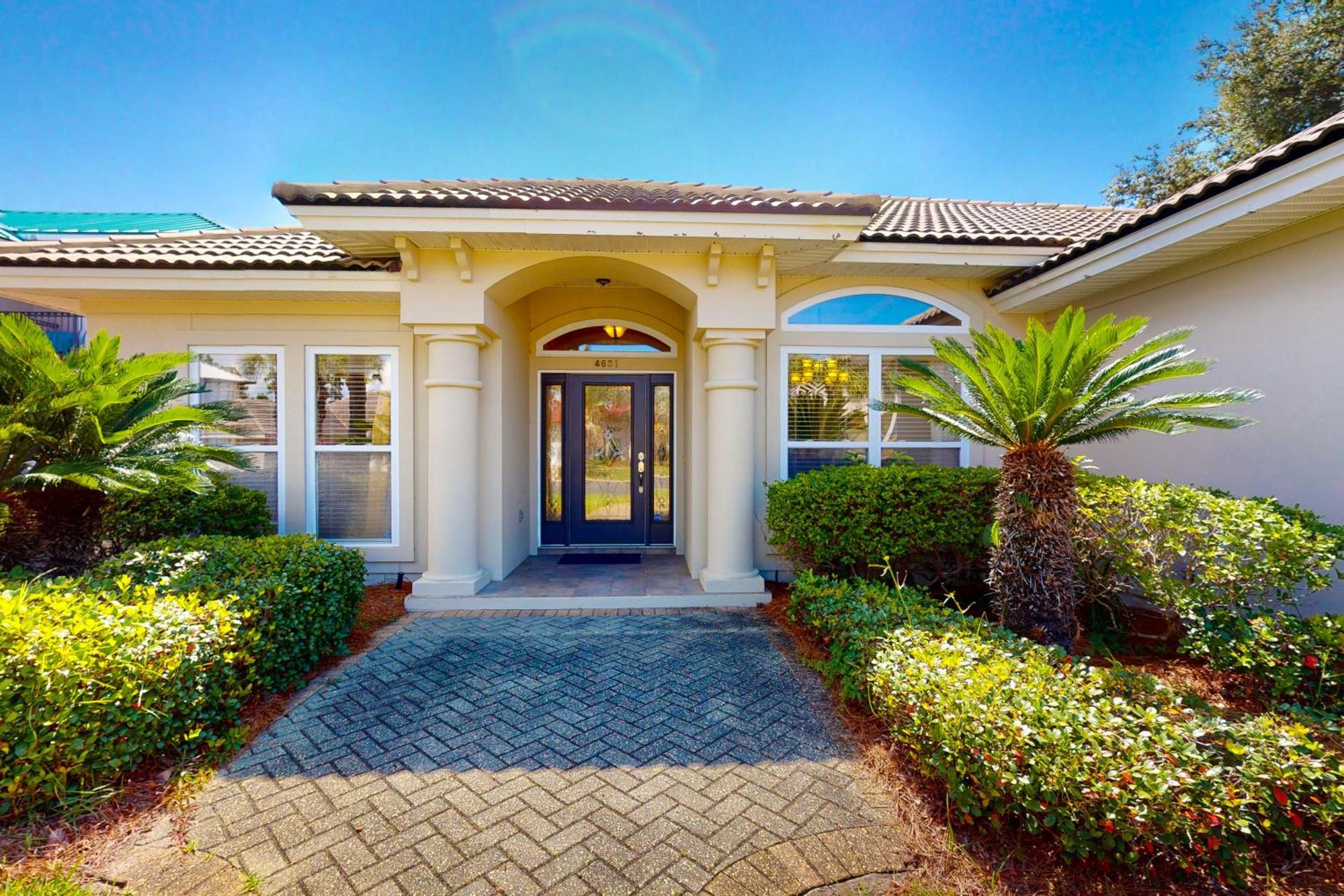 Destiny West Cincy In The Sun Villa ภายนอก รูปภาพ