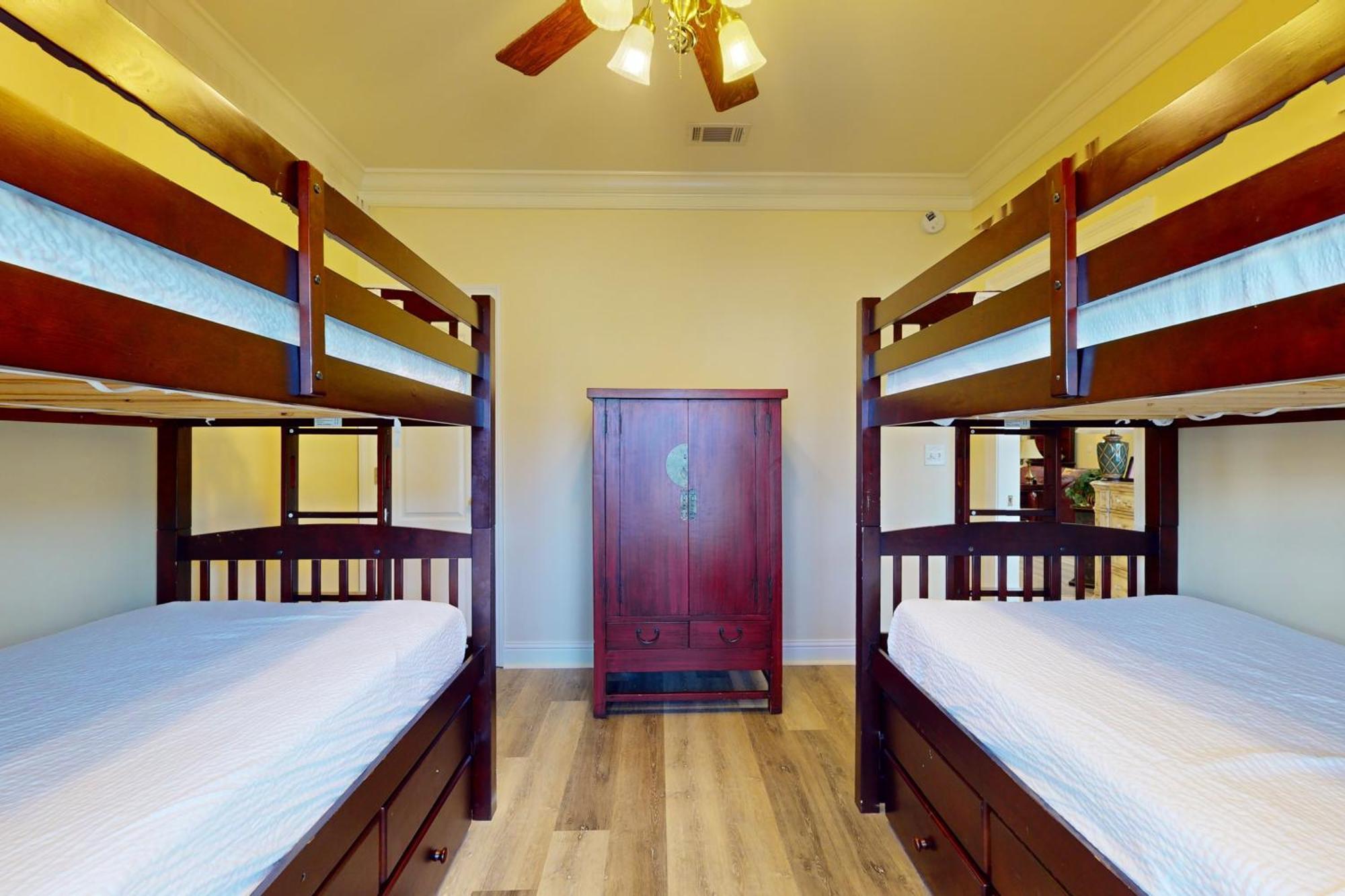 Destiny West Cincy In The Sun Villa ภายนอก รูปภาพ