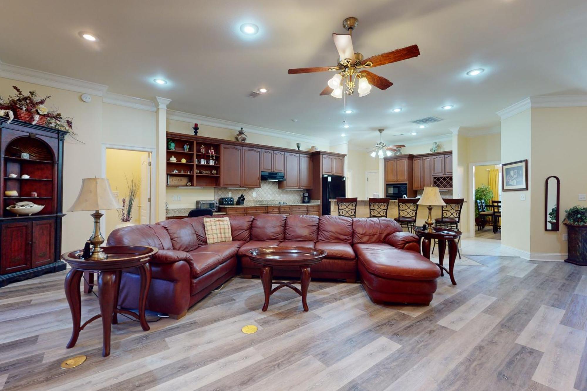 Destiny West Cincy In The Sun Villa ภายนอก รูปภาพ